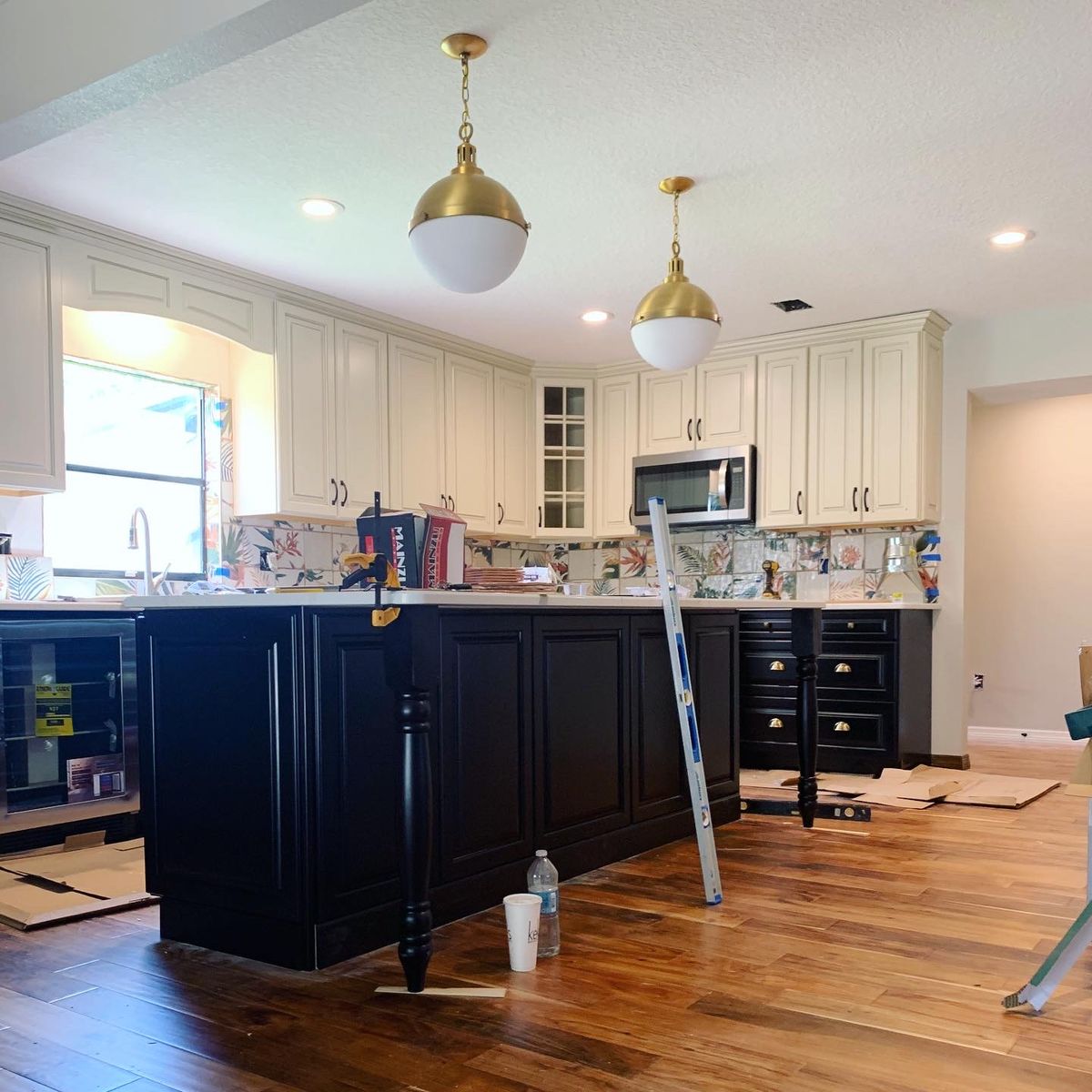 Kitchen install in progress
